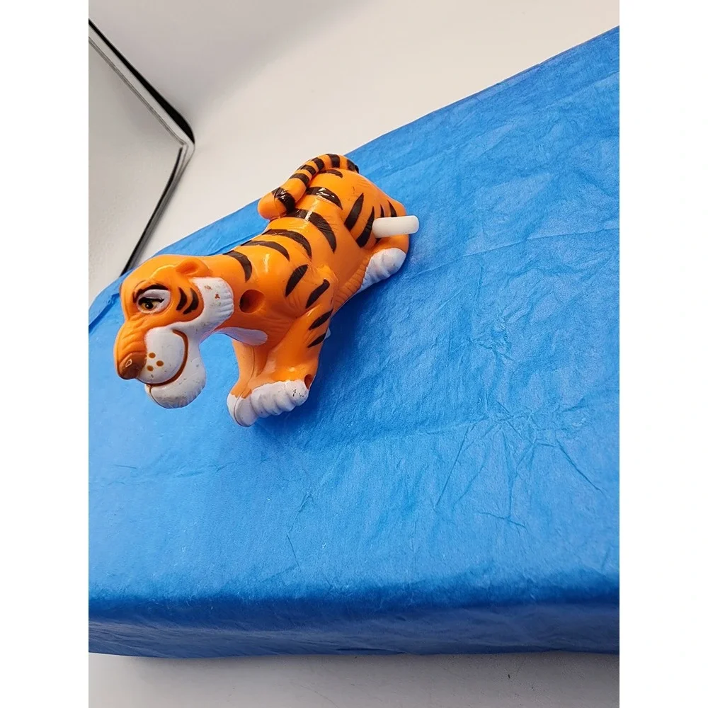 Disney Aladdin Rajah Tiger Wind Up Walking Toy Figure Orange Black Q17 Vintage